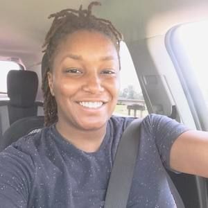 Meet your Posher, Jasmine